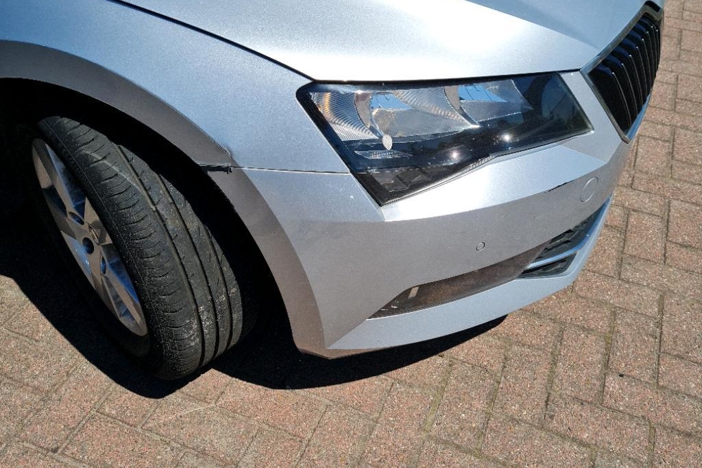 Skoda Superb Combi 2017 фото 13