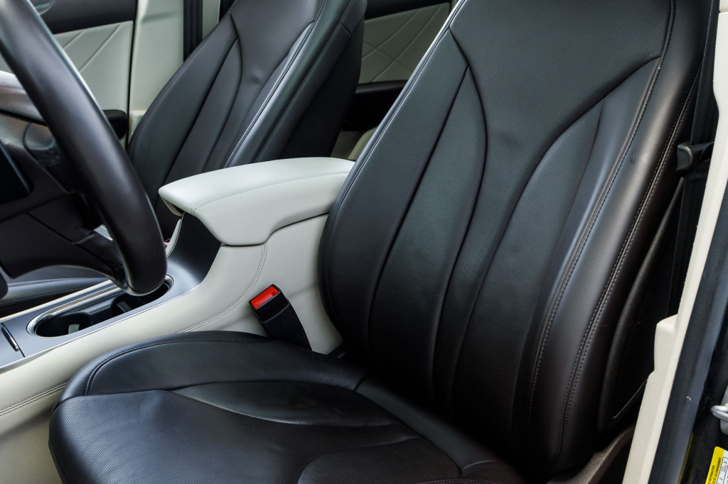 Lincoln MKC 2016 photo 28