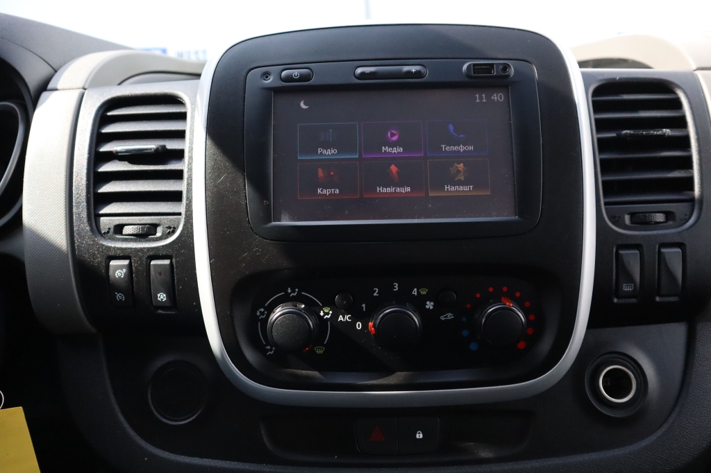 Renault Trafic груз. Energy 2016 photo 12