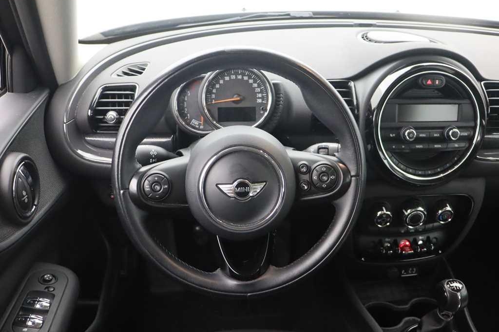 MINI One 2017 фото 3