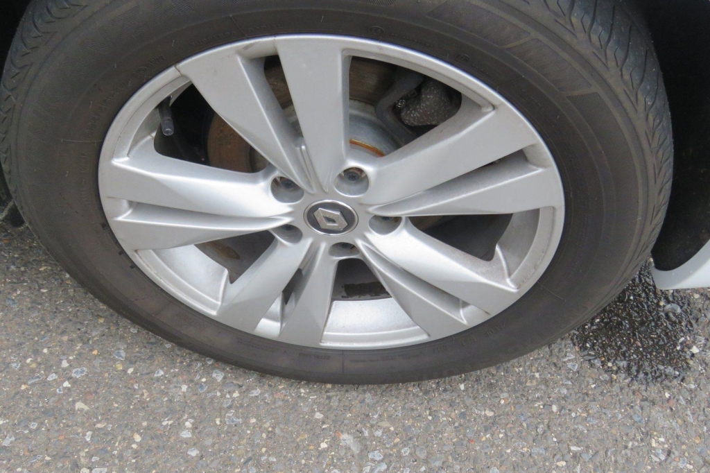 Renault Talisman Grandtour 2018 photo 8