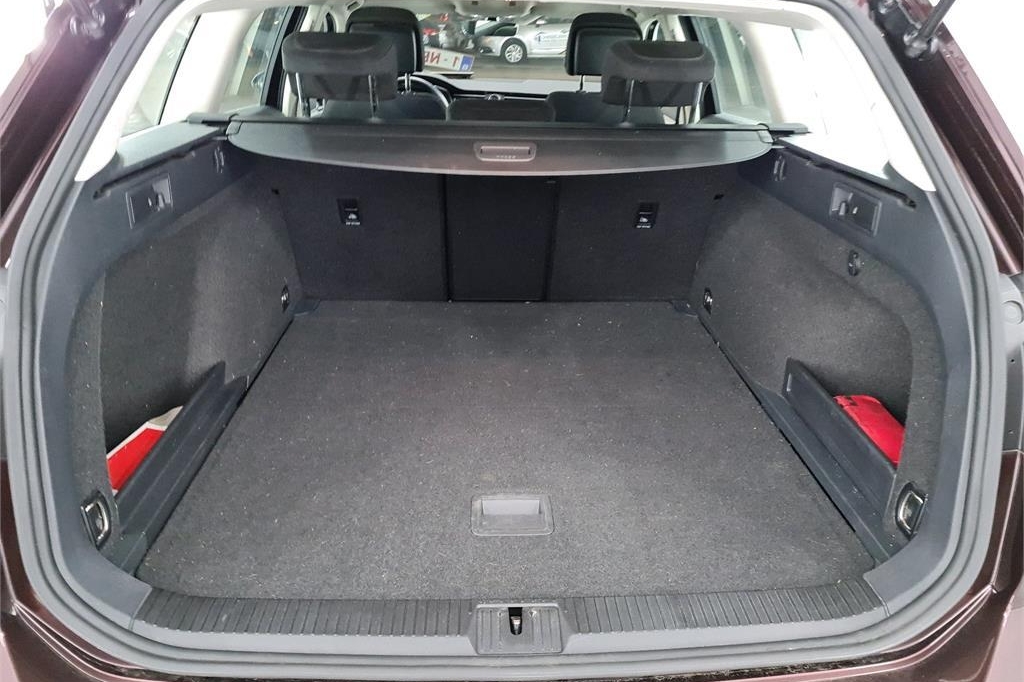 Volkswagen Passat Variant 2016 photo 4