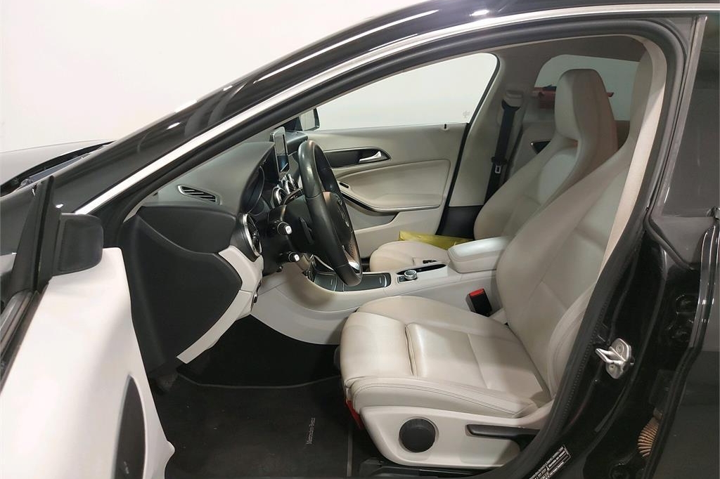 Mercedes-Benz CLA-Klasse 2017 photo 7