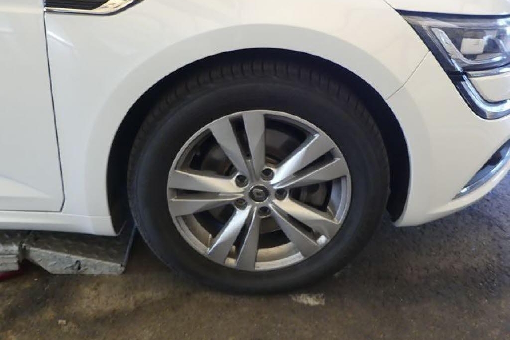 Renault Talisman Grandtour 2018 photo 12