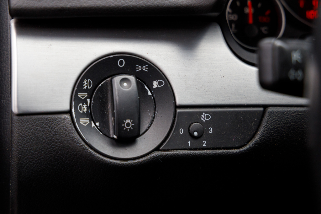 Audi A4 2005 photo 25