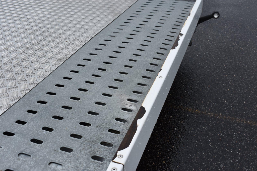 Blyss Anhänger Jupiter 2017 фото 4