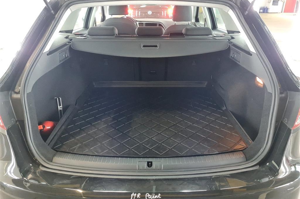 SEAT Leon ST 2018 фото 5