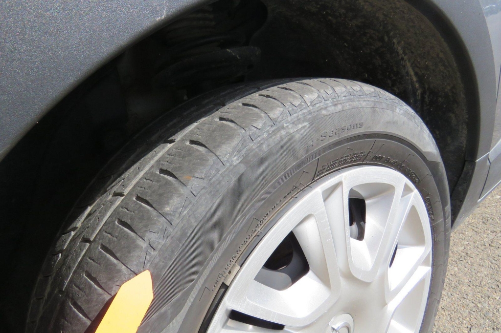 Opel Crossland X 2019 фото 18