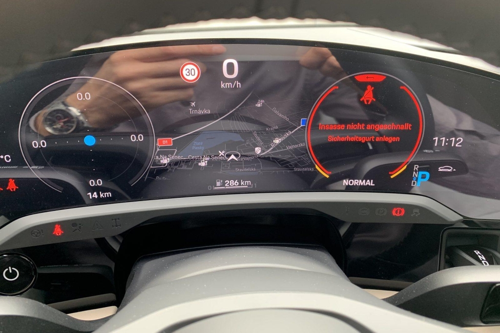 Porsche Taycan 2021 photo 8