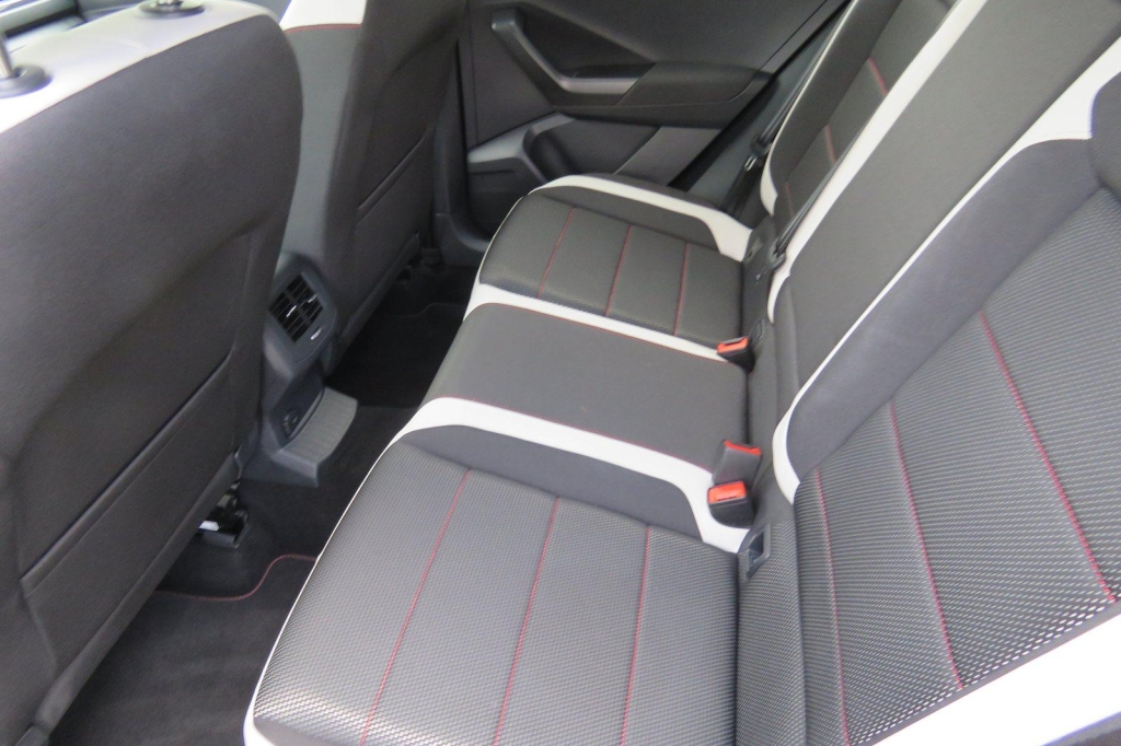 Volkswagen T-Roc 2019 фото 5