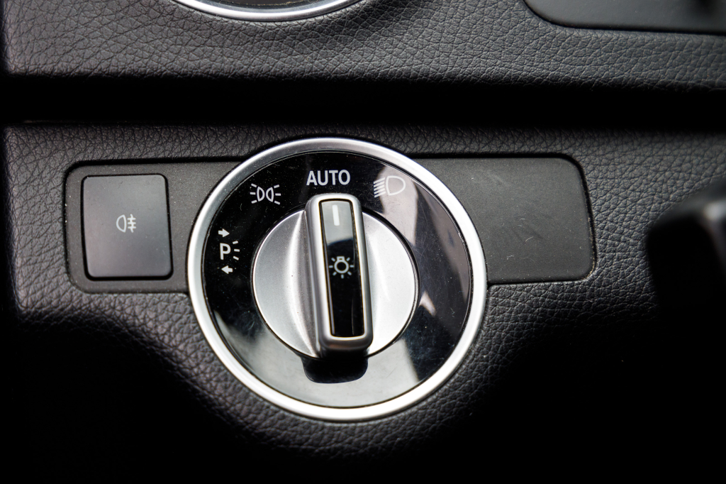 Mercedes-Benz C 250 AMG-Line 2011 photo 19