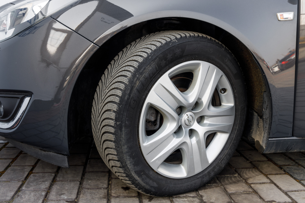 Opel Insignia фото 8