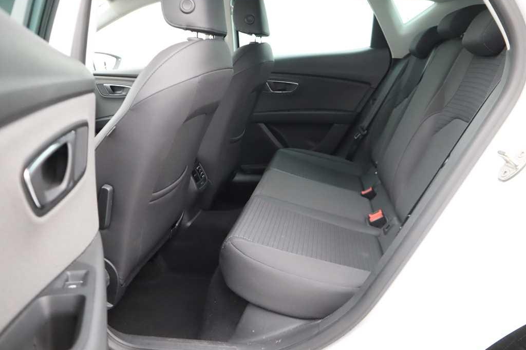 SEAT Leon 2017 фото 3