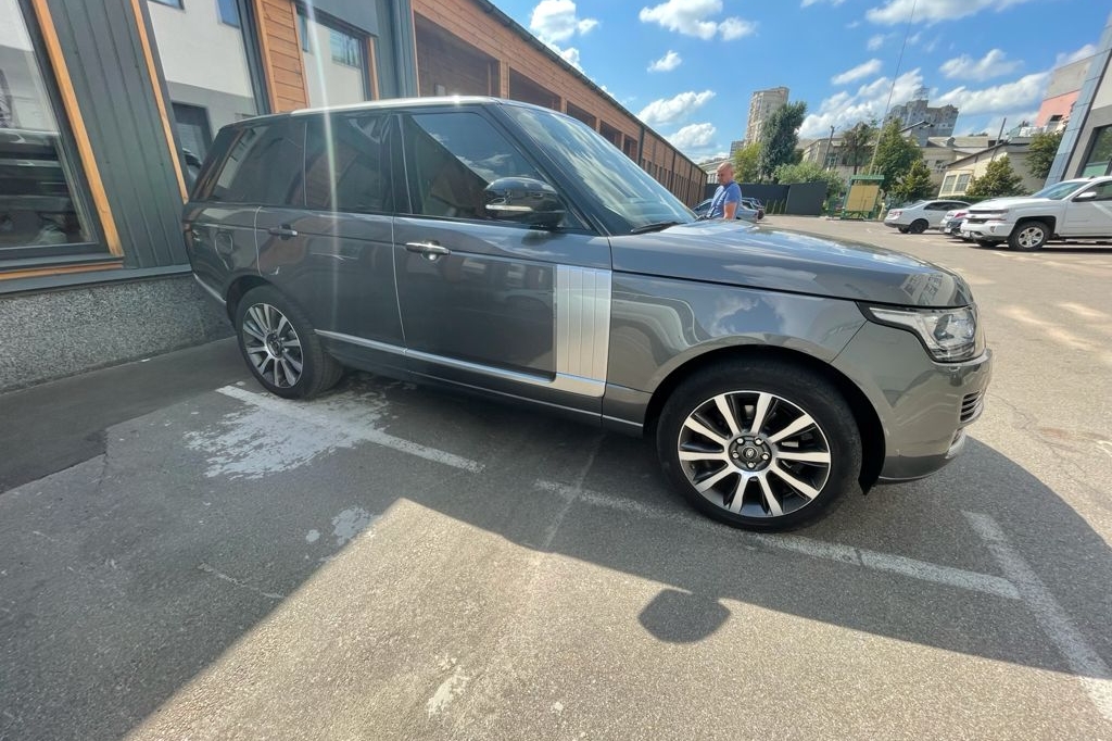 Land Rover Range Rover HSE 2020 фото 2