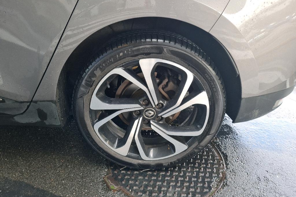 Renault Grand Scenic 2019 фото 12