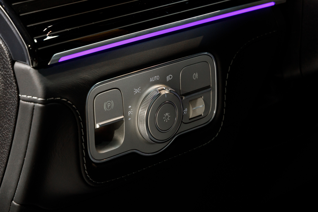 Mercedes-Benz Maybach GLS 600 2022 photo 52