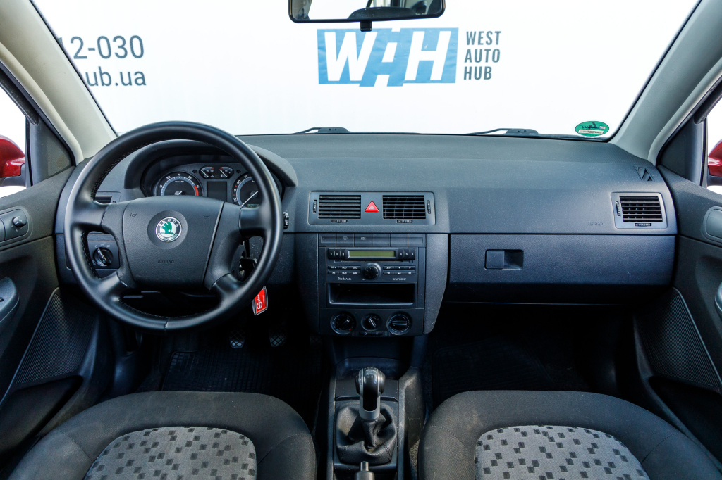 Skoda Fabia 2007 фото 8