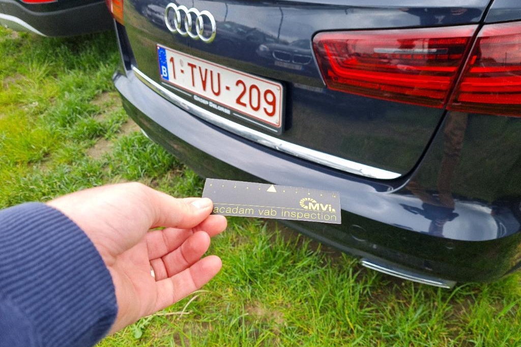 Audi A6 Avant 2018 фото 8