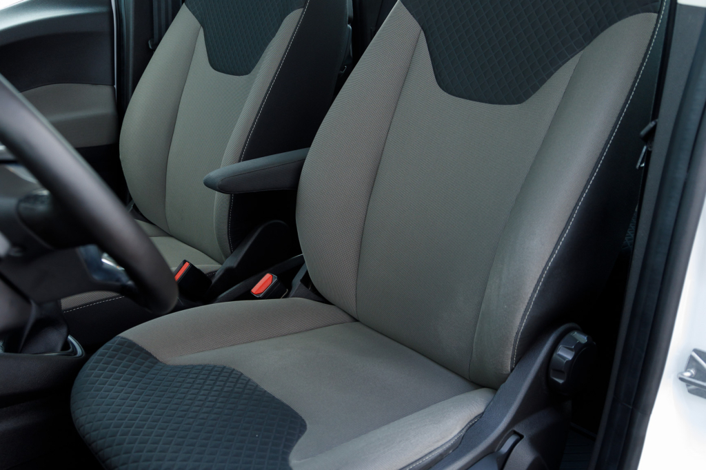 Ford Courier 2017 photo 16