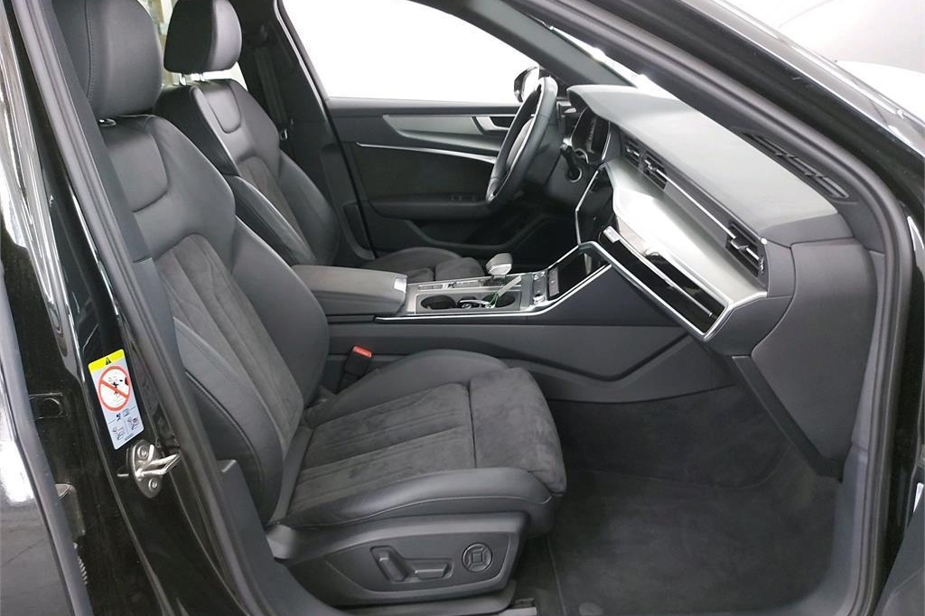 Audi A6 Avant 2019 photo 3