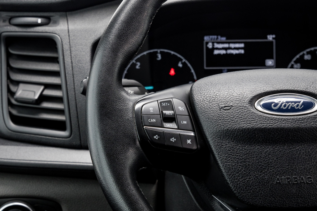 Ford Transit 2019 фото 17