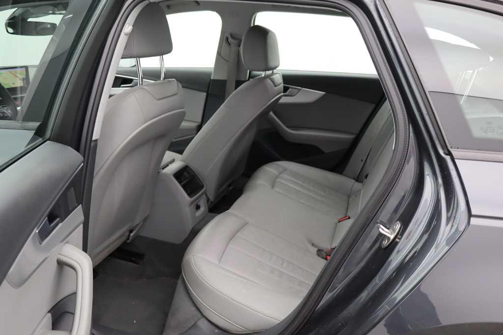 Audi A4 Avant 2017 фото 3