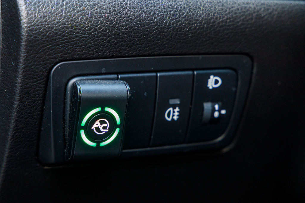 SsangYong Korando G20D 2012 photo 15