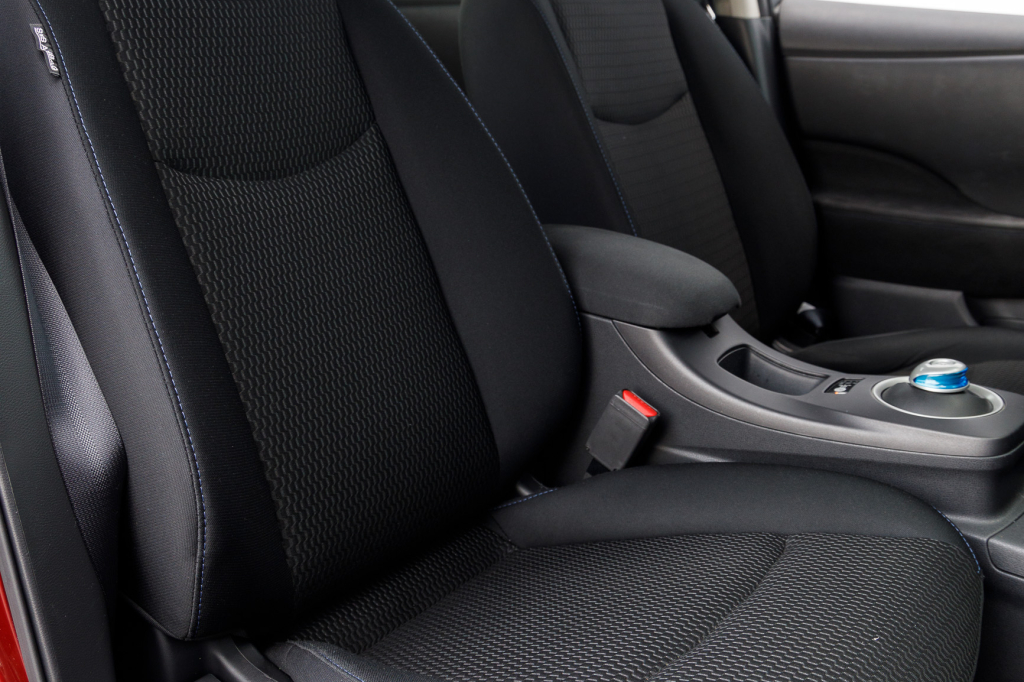 Nissan Leaf фото 17