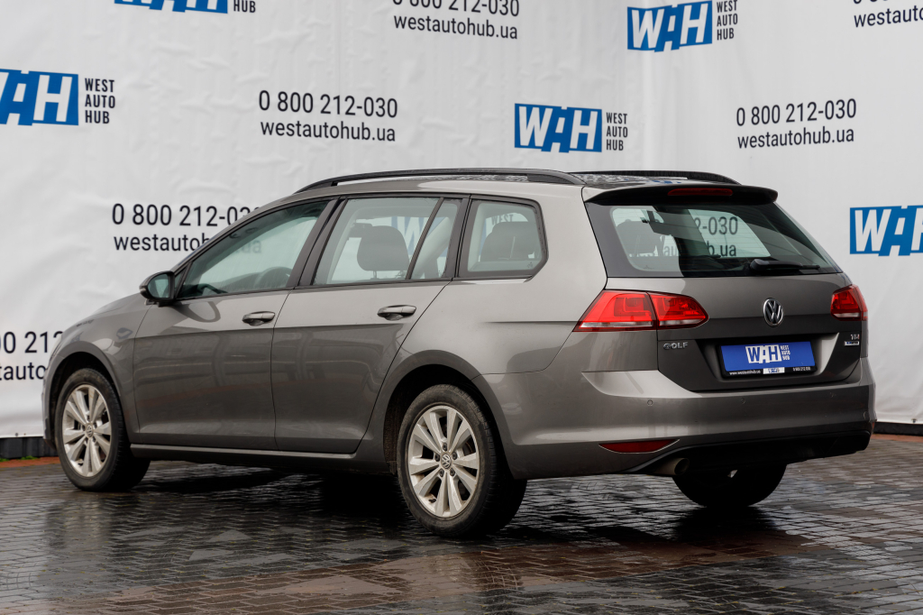 Volkswagen Golf VII photo 3