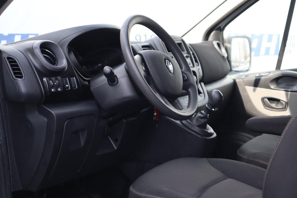Renault Trafic фото 6