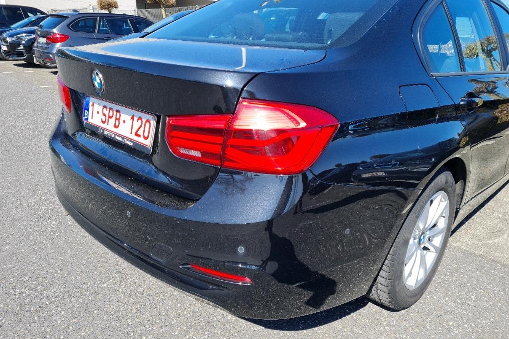 BMW 3er 2017 фото 12