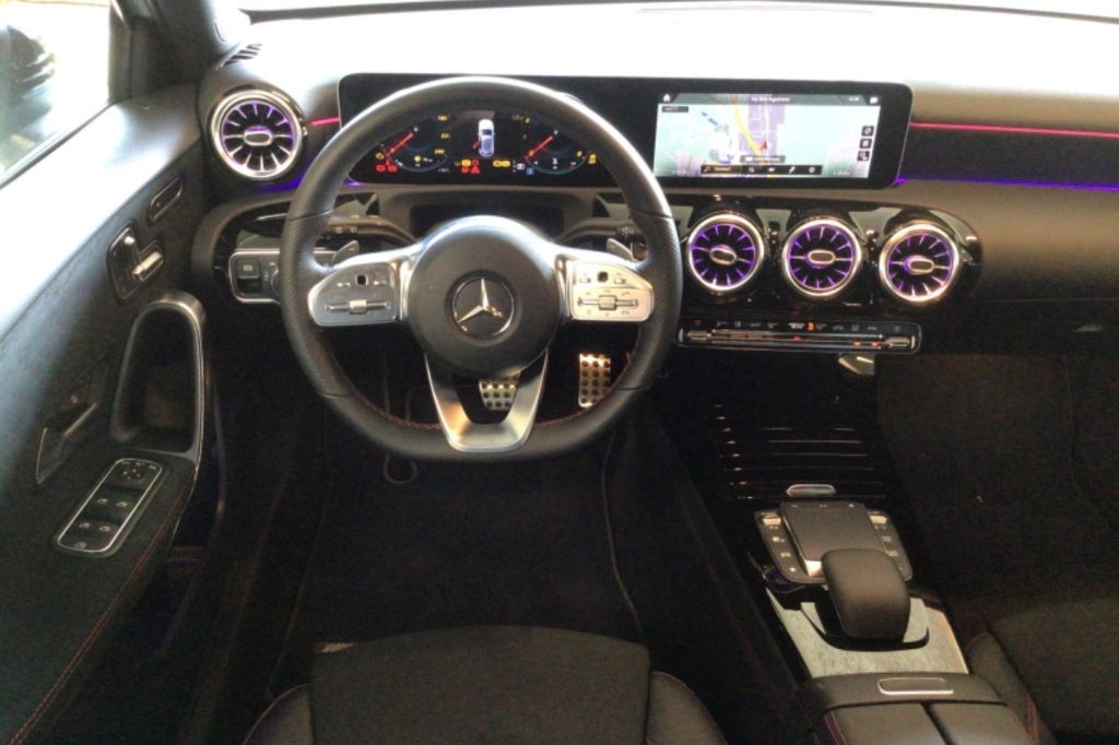 Mercedes-AMG A-Klasse 2020 photo 1