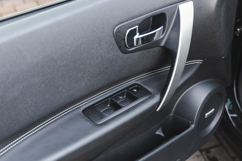 Nissan Qashqai+2 2012 photo 15