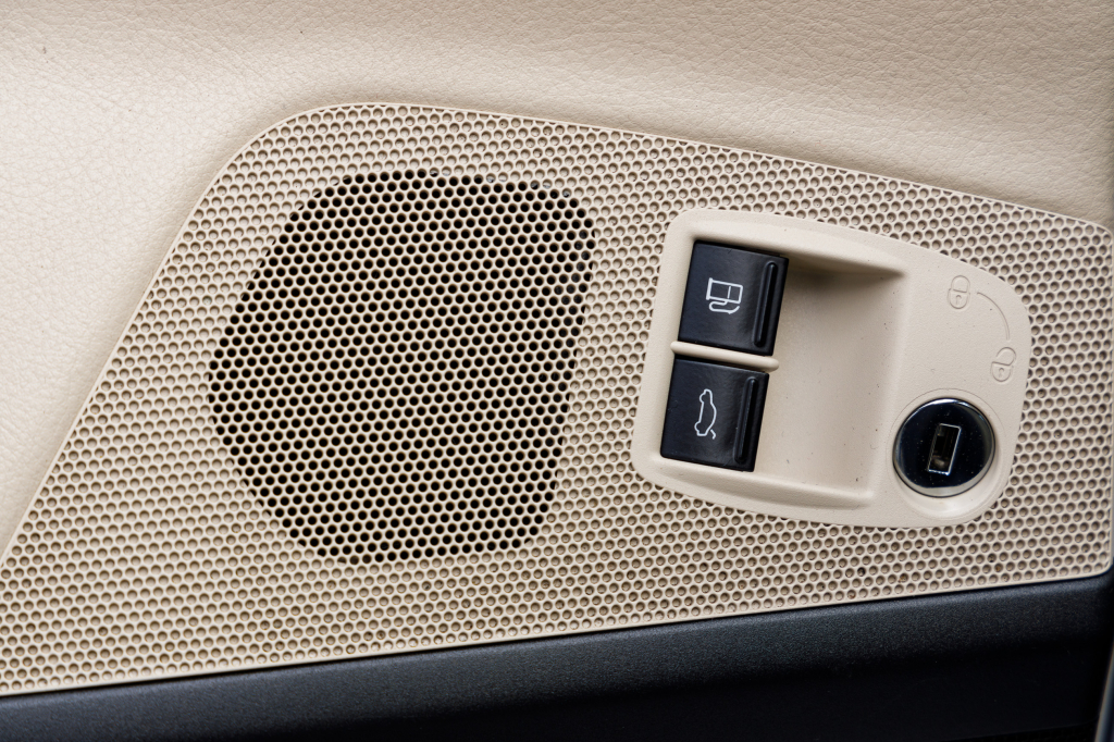 Volkswagen CC Sport 2011 photo 6