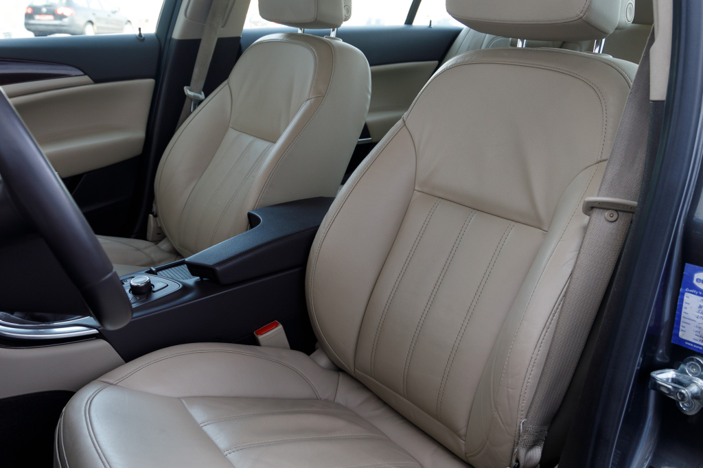 Opel Insignia фото 18