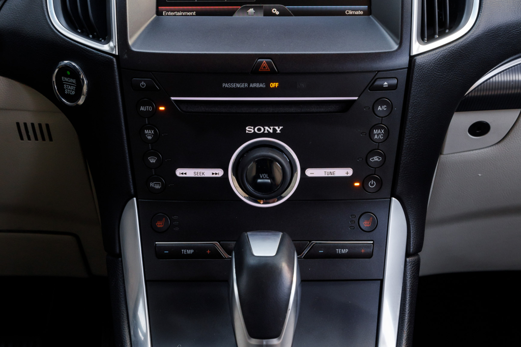 Ford Edge Titanium 2015 photo 16