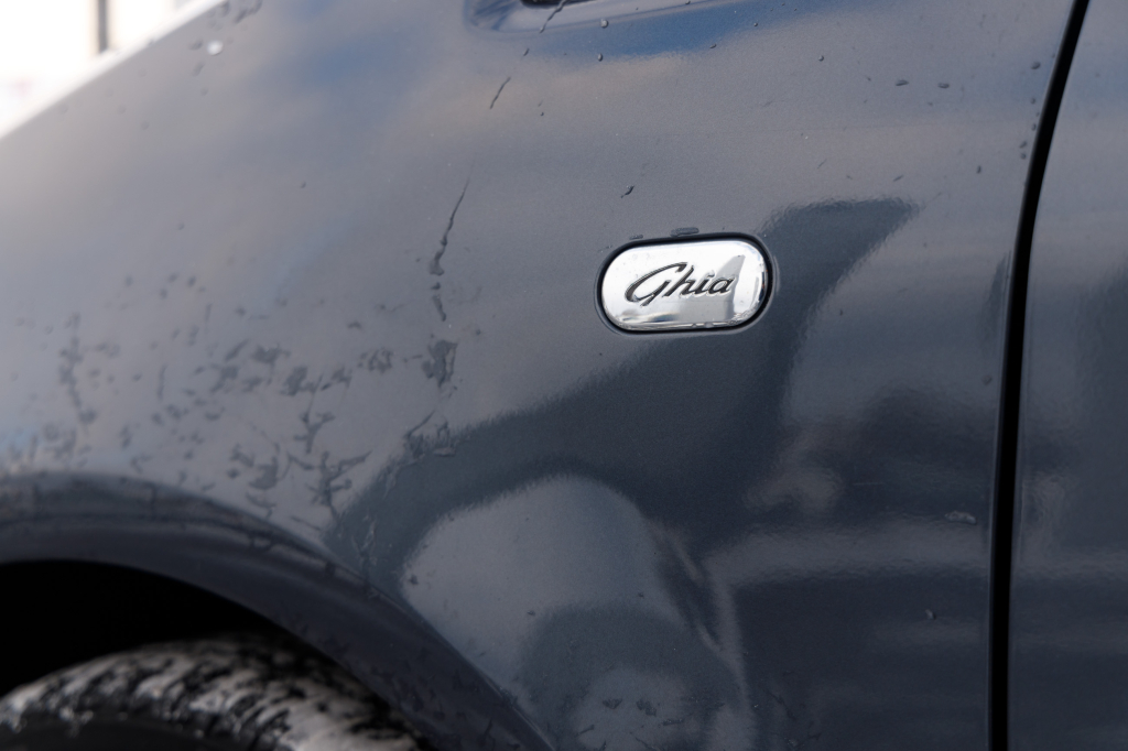 Ford C-Max Ghia фото 7