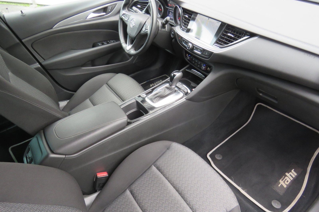 Opel Insignia Sports Tourer 2018 photo 1