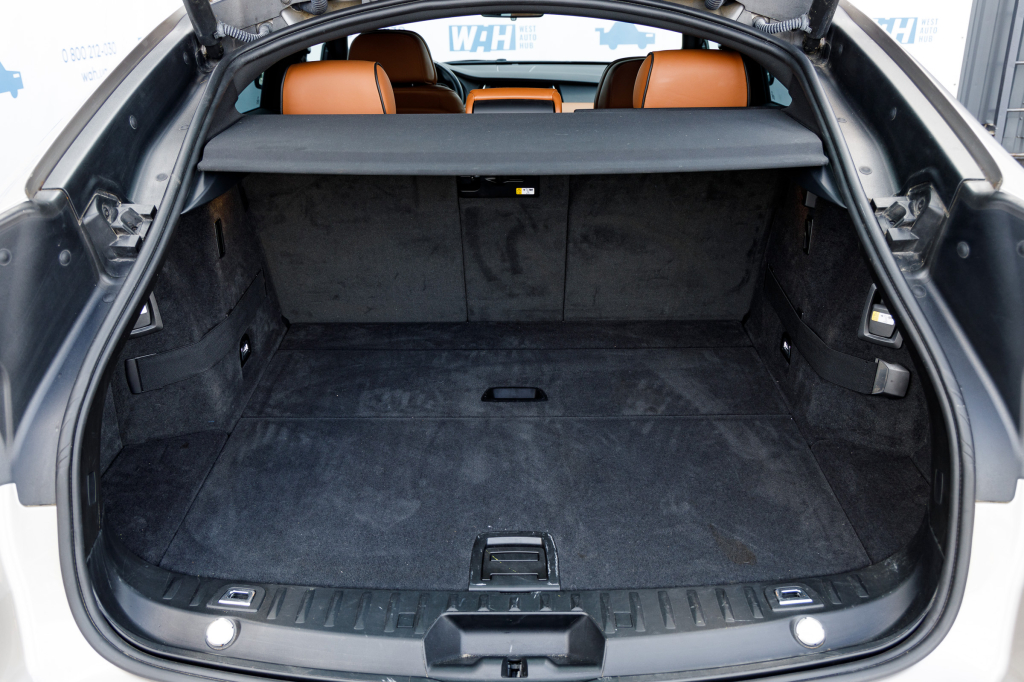 BMW 530 GT xDrive 2015 photo 39