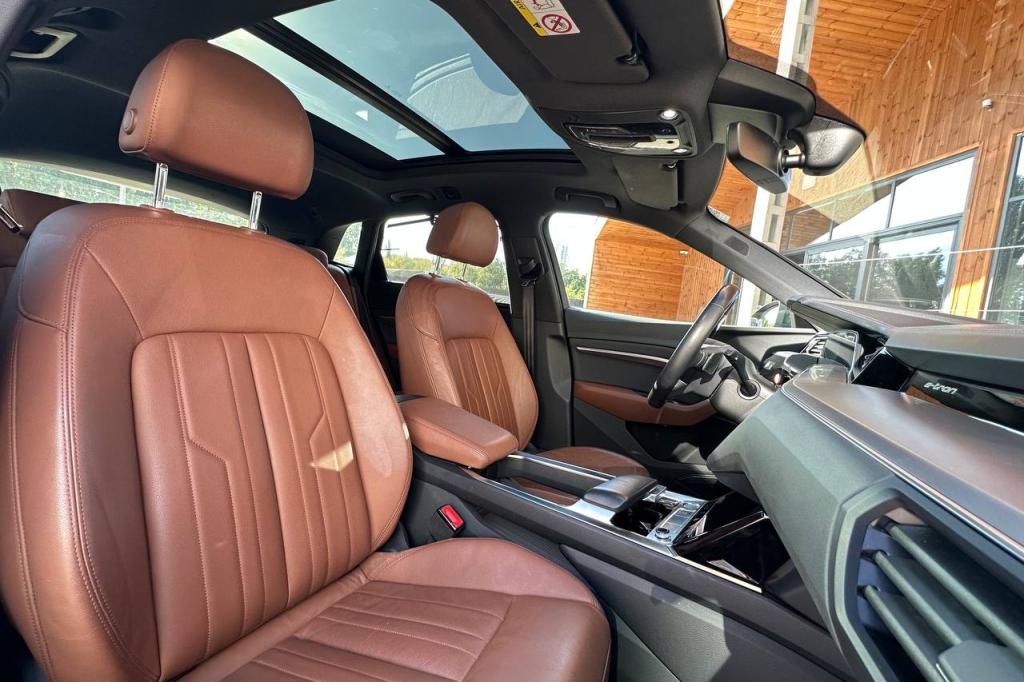 Audi e-tron 55 Quattro 2019 photo 13