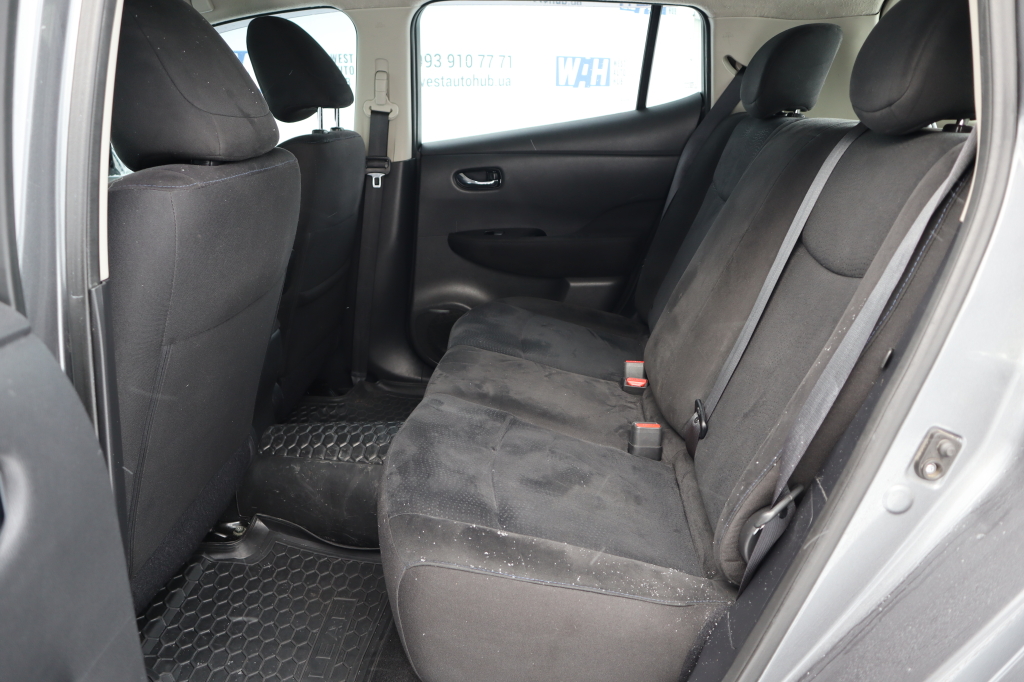 Nissan Leaf photo 18