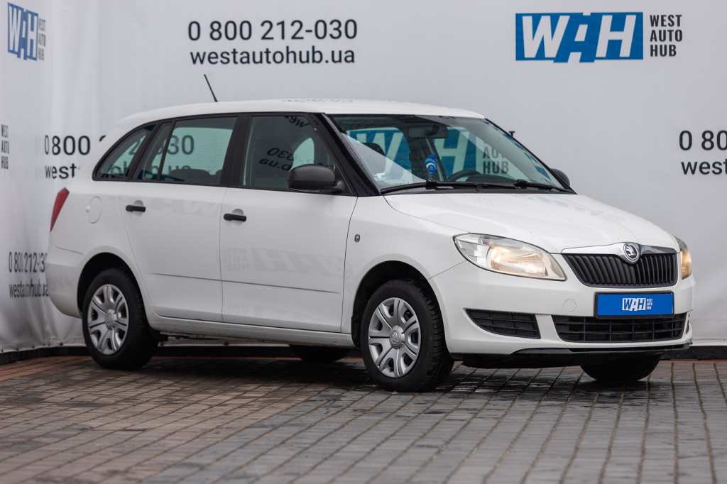 Skoda Fabia 2014 фото 18