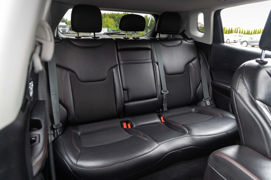 Jeep Compass Trailhawk 2018 фото 30