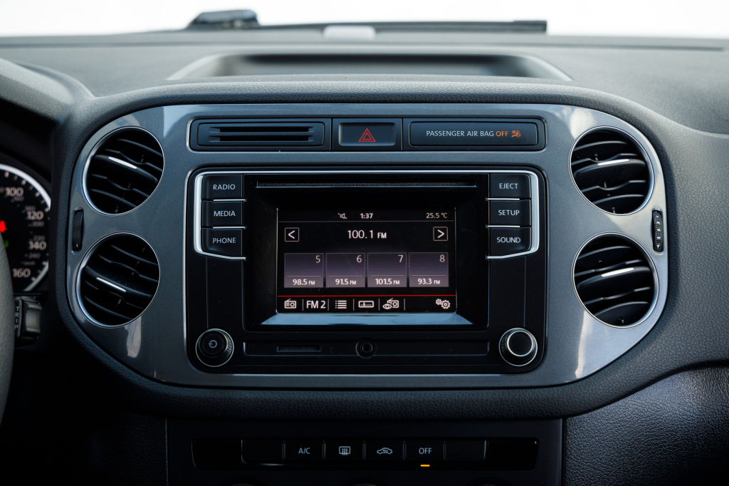 Volkswagen Tiguan Limited 2018 photo 14