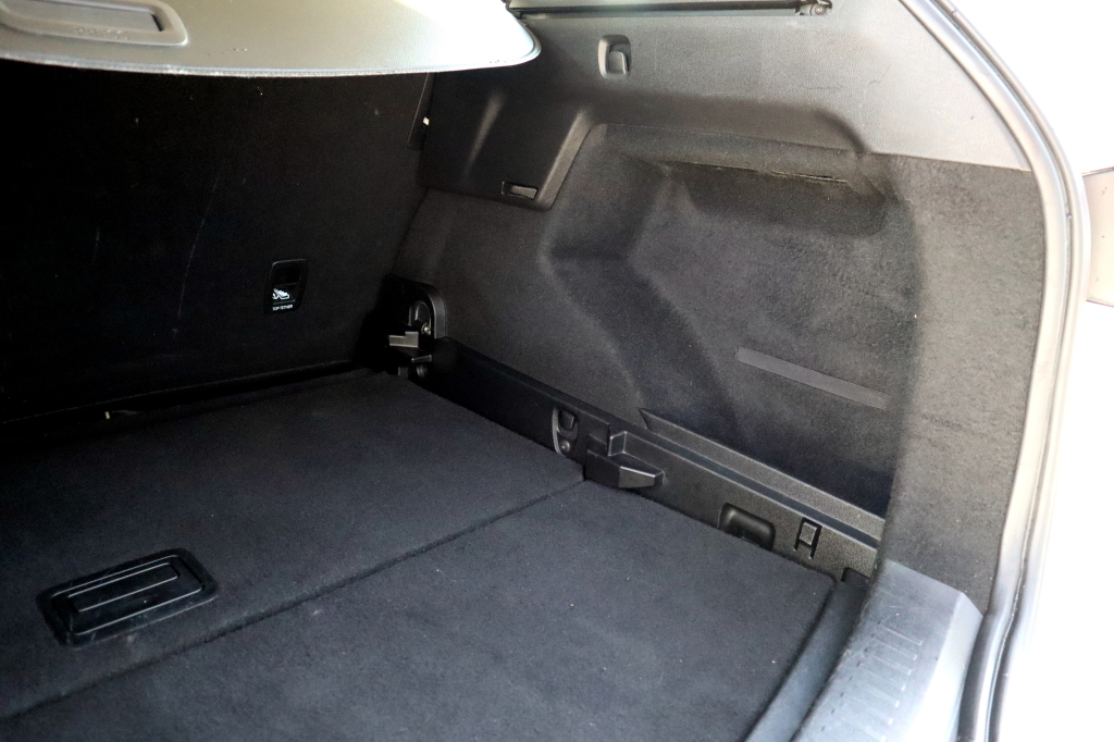 Renault Megane 2017 фото 17