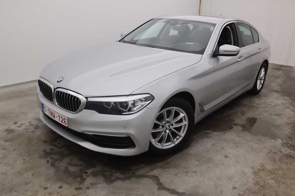 BMW 5 Series 2018 photo 2