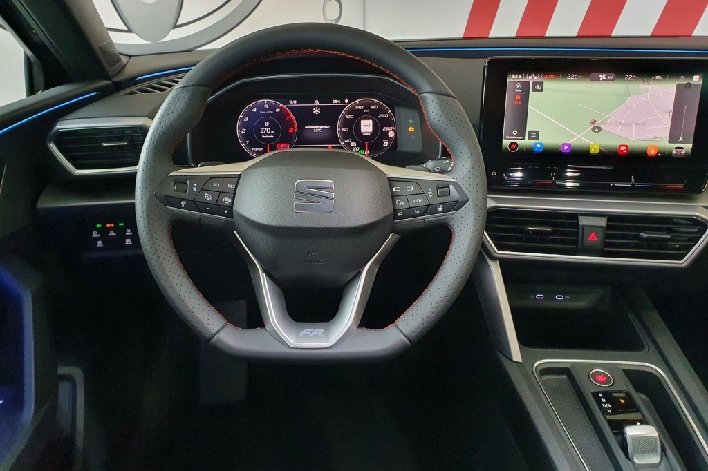 SEAT Leon ST 2020 фото 3