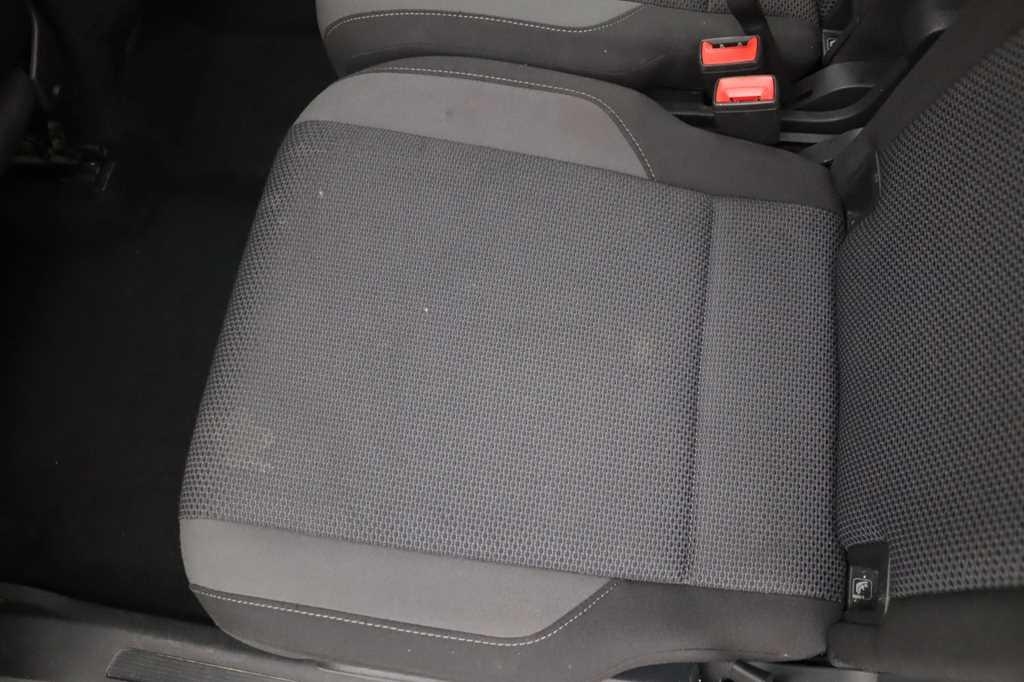 Volkswagen Touran 2016 photo 49