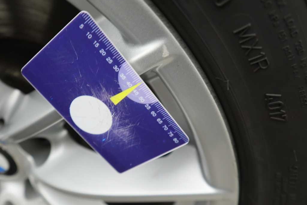 BMW 5er Touring 2017 фото 9