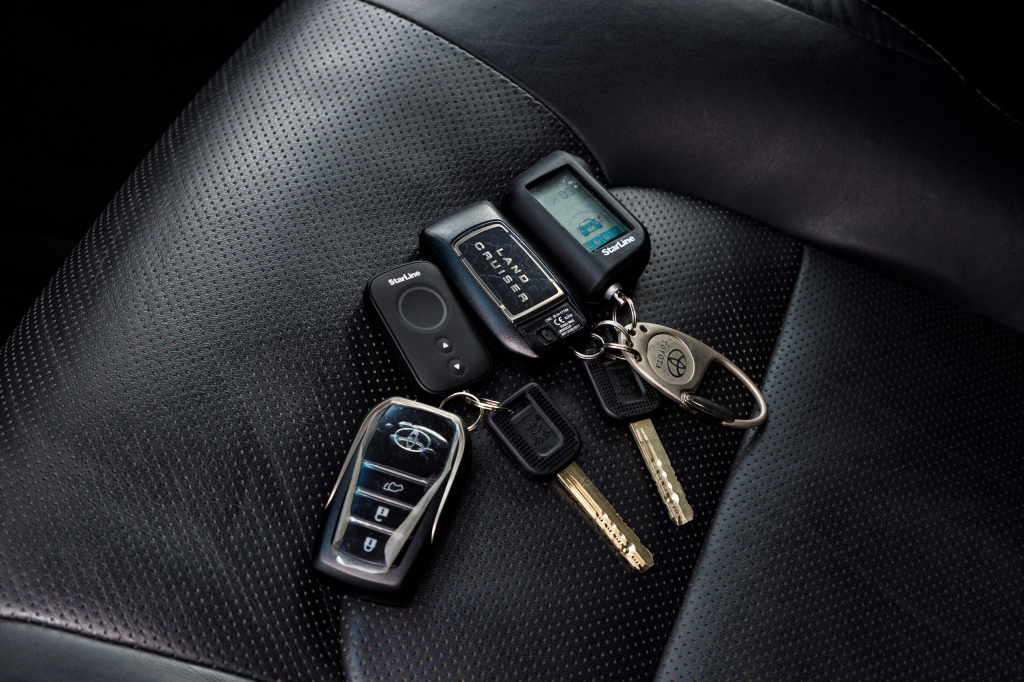 Toyota Land Cruiser 200 2018 photo 43